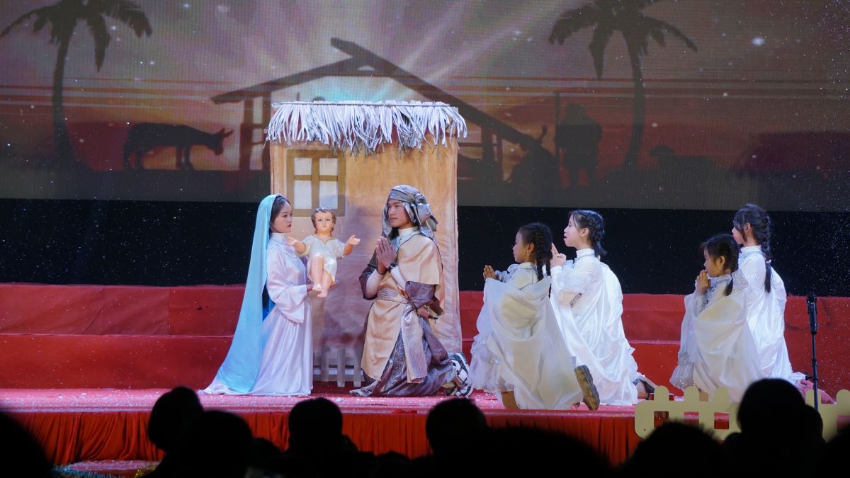 Hoạt cảnh Giáng Sinh, cũ sao vẫn hút người coi?